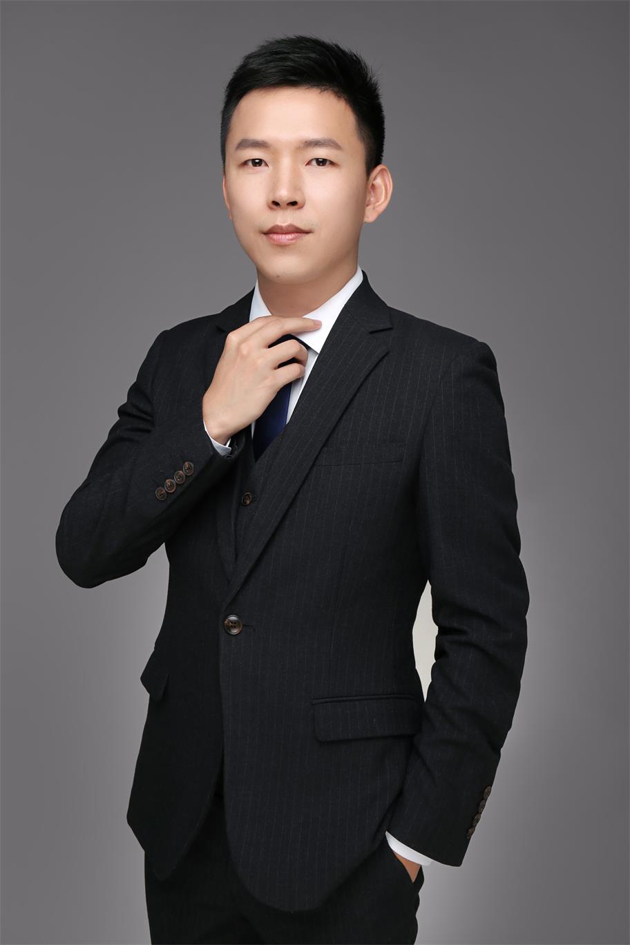陈媚军创始人 & 执行董事
